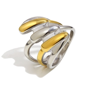 Three-layer wavy interlaced stainless steel ring in two-tone gold and silver finish