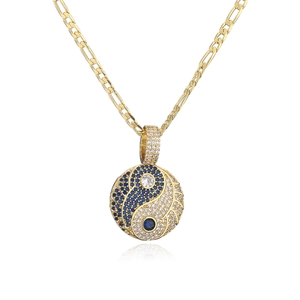 Gold-plated 18K necklace with Yin Yang Bagua pendant inlaid with blue and clear zircons