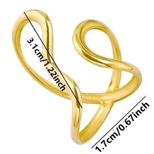 Detailed size measurement of the gold irregular wavy open ring showing dimensions