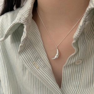 Croissant Crescent Moon Pendant Necklace 925 Sterling Silver Minimalist French Chic Elegant Jewelry For Women
