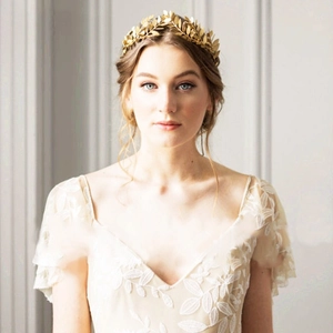 Eleganter goldener Olivenblatt-Kronen-Haarreif für Bräute im Vintage-Göttin-Stil