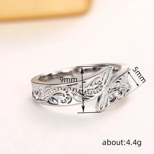Adjustable vintage silver feather ring with detailed butterfly engraving for men and women