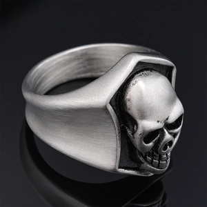 Gothic punk skull ring for men in vintage silver finish with brushed metal texture