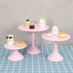 Set de 3 soportes metálicos rosas para tartas con bases redondas para postres