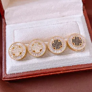 Vintage 18k gold plated round stud earrings set with zircon and star pattern