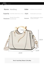 White handbag size chart showing 25cm width and golden cat-ear metal handles