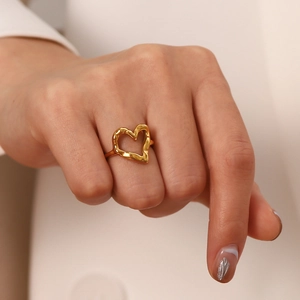 18K gold plated stainless steel ring featuring a hammered heart-shaped hollow design