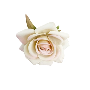Elegant 3D cream rose hair claw clip with pink tipped petals for summer vacation