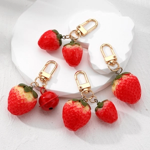 Realistic Strawberry Keychain Sweet Cute Resin Fruit Charm Pendant With Bell Gold Metal Clasp For Women Girls