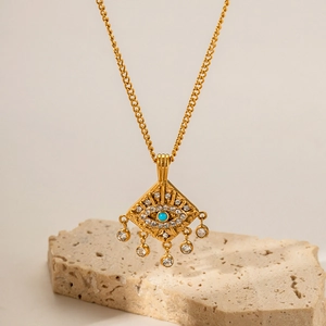 Collier plaqué or 18K avec pendentif œil maléfique, zircon bleu et breloques