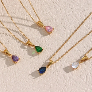 Collier Pendentif Zircon Goutte D'eau Acier Inoxydable Plaqué Or 18K Élégant Simple Chaîne De Clavicule Bijoux Pour Femmes