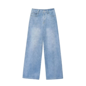 Jean femme taille haute bleu clair à jambe large et coupe décontractée en denim
