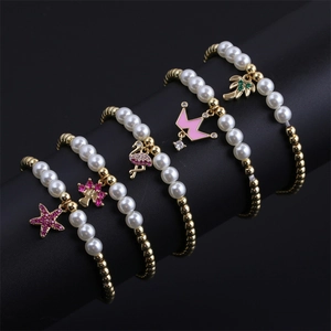 Bracelet À Künstliche Perles Bohème Femmes Cuivre Plaqué Or Avec Künstliche Perles D'imitation Et Breloques En Émail Zircon Mode Plage Été