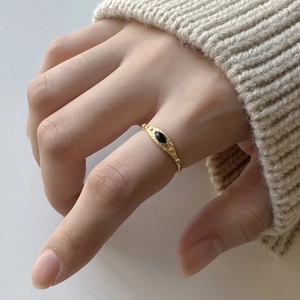 Minimalist 925 silver gold ring with marquise black stone and vintage engraving