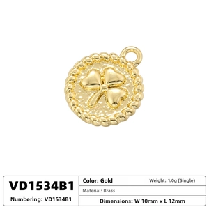 Detailed view of a gold-plated brass four-leaf clover pendant with size 10mm x 12mm