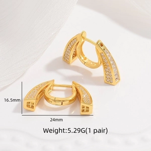 Orecchini a ferro di cavallo in argento S925 placcato oro con zirconi, 16,5 x 24 mm