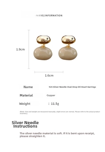 Detailed view of irregular heart earrings with dimensions and 925 silver needle marks