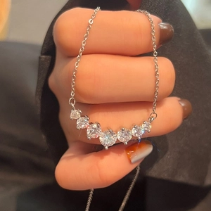 Moissanite Smile Necklace 925 Sterling Silver Curved Graduated Round Stones D Color VVS1 Clavicle Chain Elegant For Women