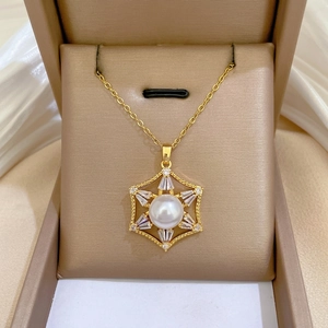 Titanium steel necklace with a diamond hexagon pearl pendant in a premium gift box