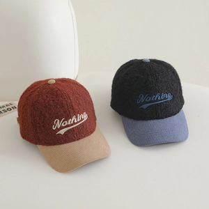 Casquettes de baseball en laine d'agneau pour enfants avec broderie Nothing et visière