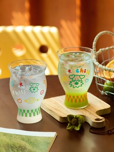 Detailed view of high borosilicate glass cups with chill text and checkerboard base