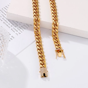 Chaîne cubaine dorée 12mm en acier avec fermoir boîte serti de diamants CNC brillants