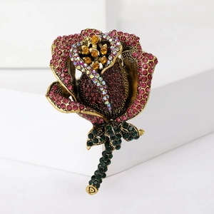 Vintage Rose Flower Brooch Pin For Women Alloy Rhinestone Elegant Retro Suit Cardigan Decoration Fashion Accessory