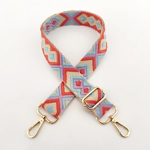 Adjustable 3.8cm wide geometric jacquard shoulder strap with gold metal hardware