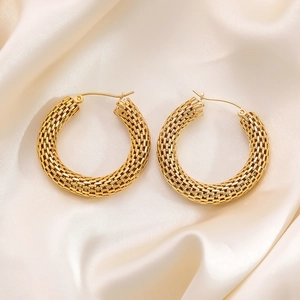18K gold plated stainless steel hoop earrings featuring an intricate woven mesh texture