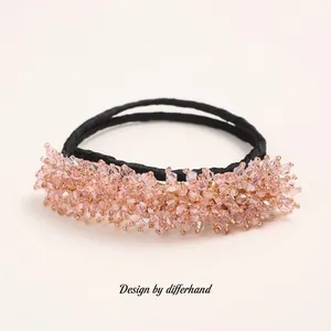 Chouchou perles en cristal rose pour chignons faciles et coiffures élégantes