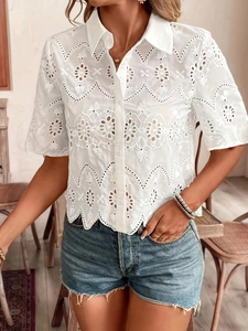 Dames Blouse Met Eyelet Borduursel Geschulpte Zoom Korte Mouwen Knoopsluiting Reverskraag Polyester Casual Chique Shirt