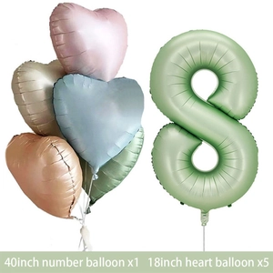 Ballon chiffre 8 vert olive 40 pouces et ballons cœur 18 pouces en aluminium