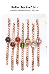 Collezione di orologi al quarzo sottili da donna con quadranti sfumati e maglie denim