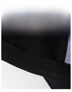 Détail du bandeau absorbant large et du tissu respirant à l'intérieur de la casquette