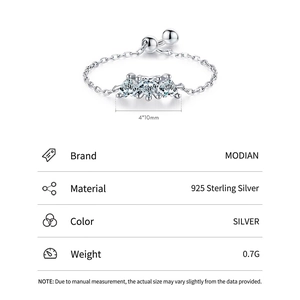 Minimalist S925 sterling silver chain ring with three sparkling heart-shaped zircons