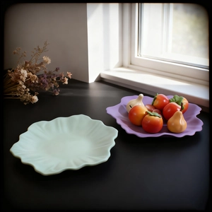 Ensemble de moules en silicone pour plateaux lotus aux bords ondulés vert et violet