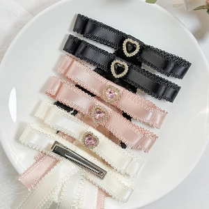 Lot de barrettes nœuds avec strass en forme de cœur et texture de soie pour femmes