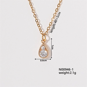 Tableau détaillé des tailles du collier goutte doré avec dimensions du pendentif zircon