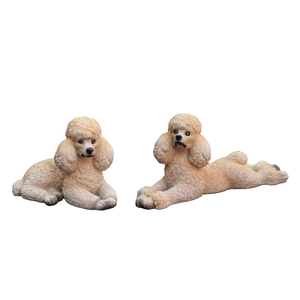Set di figurine di barboncino in resina bianco crema per la decorazione della casa
