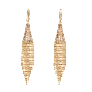 Boucles d'oreilles triangles dorées avec zircons et longues franges métalliques