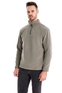 Détail du sweat-shirt en polaire grise pour hommes avec col montant et demi-fermeture