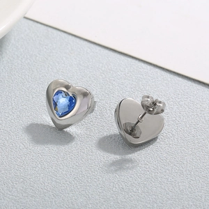 Orecchini a cuore vintage in acciaio inossidabile argentato con cristallo blu