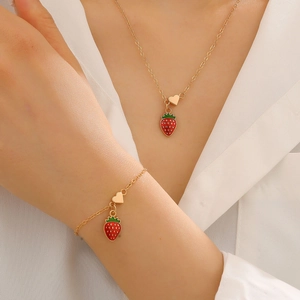 Collezione di Gioielli in Lega di Zinco Smaltato a Forma di Frutta Fresca Collana e Bracciale Placcati in Oro Fragola Mela Ciliegia Ananas Gioielli da Donna