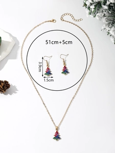 Détails de la parure sapin de Noël en émail avec dimensions du collier et des boucles