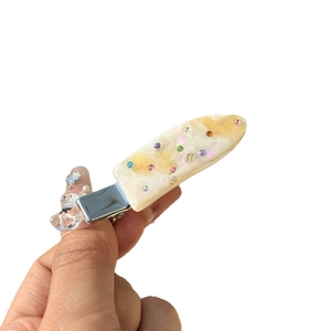 Chic acetic acid drop hair clip with colorful rhinestones in a marble yellow finish