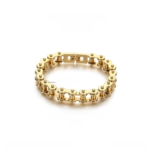 Detailed specs of the gold stainless steel bicycle chain bracelet with size measurements
