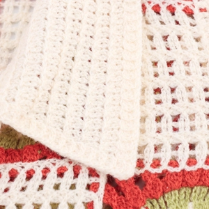 Women's crochet hollow polo cardigan with vintage floral pattern in white and red