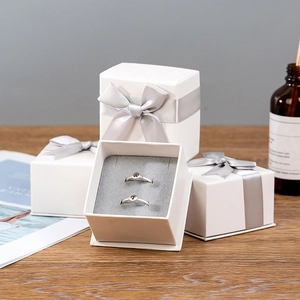 Square Jewelry Gift Box With Ribbon Bowknot Cardboard Case For Ring Necklace Earring Display Wedding Engagement Elegant