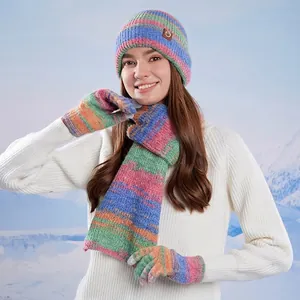 Femmes Hiver Chaud Rayé Bonnet en Tricot Écharpe Gants Écran Tactile Ensemble de Trois Pièces Extérieur Froid Météo Accessoires Thermiques