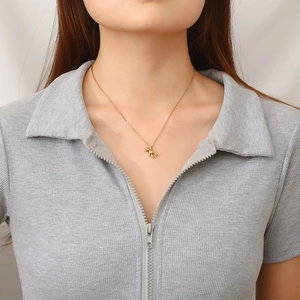 Minimalist 18K gold plated stainless steel necklace featuring a dainty bear pendant for women